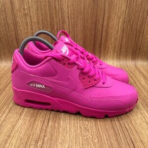 Nike Air Max 90 LTR GS Kids 7 Y or Women 8.5 Hyper Pink Sneakers Worn Once